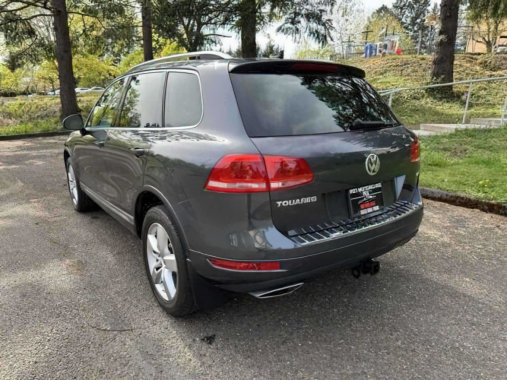 2012 Volkswagen Touareg