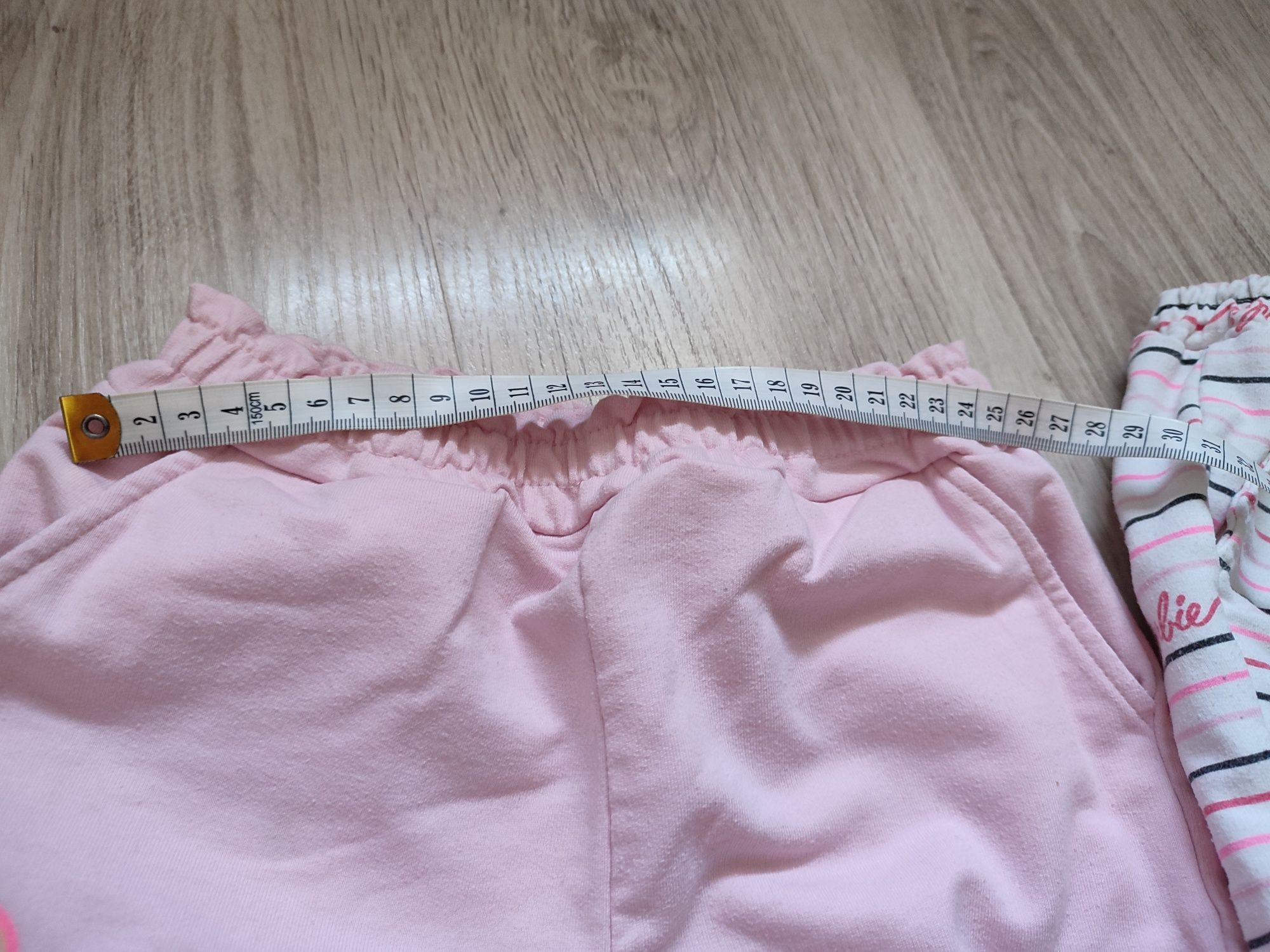 Krótkie spodenki Barbie Sinsay roz. 116