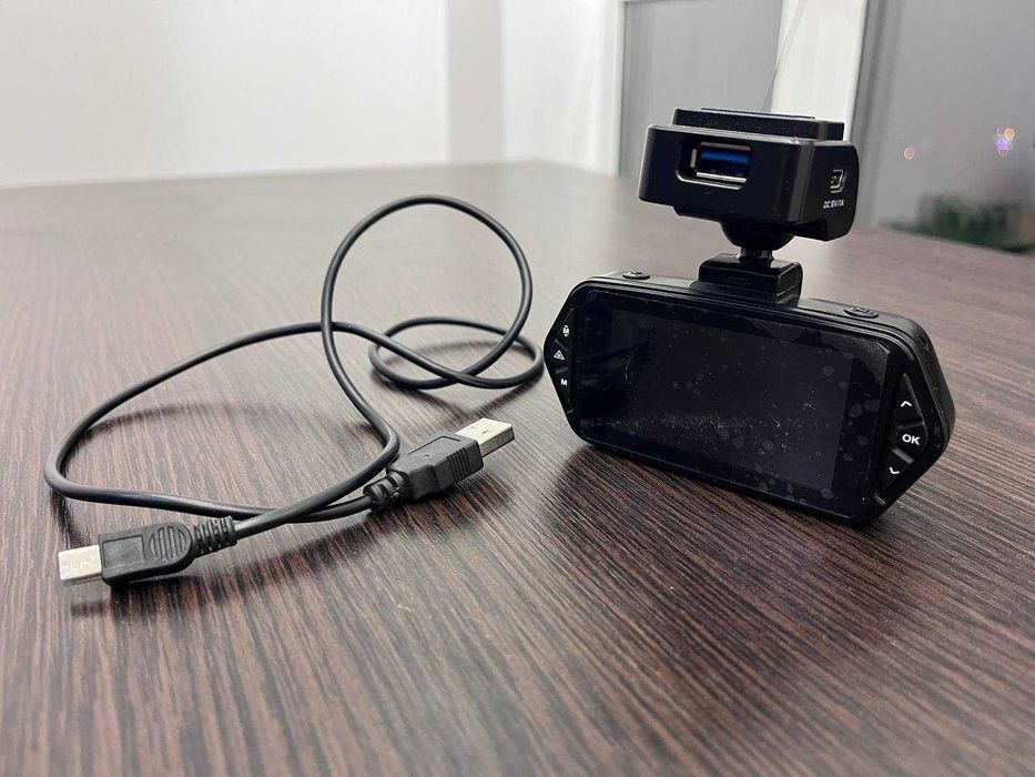 Продам відеореєстратор Gazer F117 - 800 грн