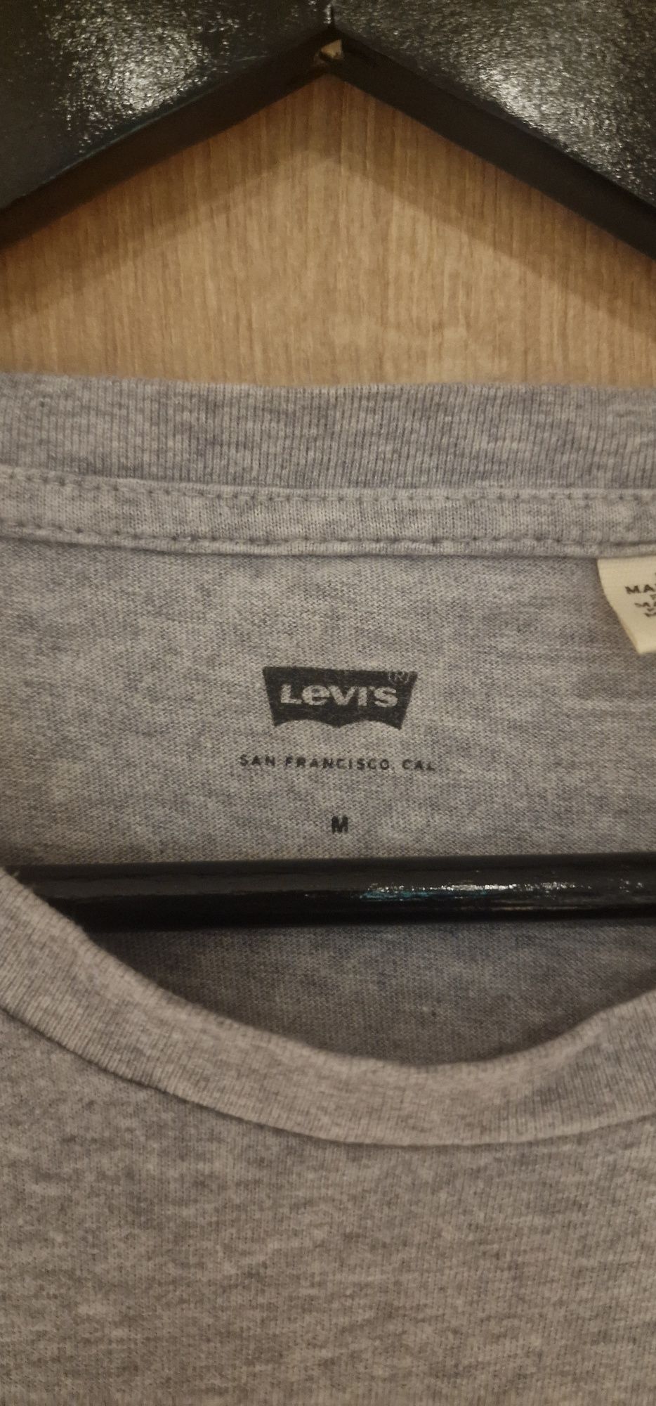 Levis Tshirt koszulka M stan bdb