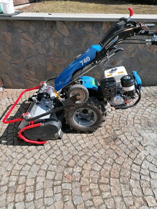 Ciągnik jednoosiowy BCS 740 kosiarka bijakowa