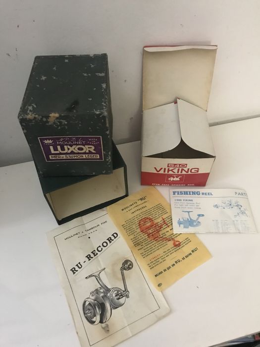 Pesca carreto caixas antigas e dvds