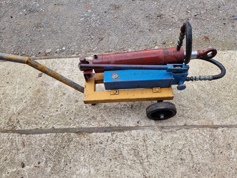 Rama blacharska posadzkowa w posadzke