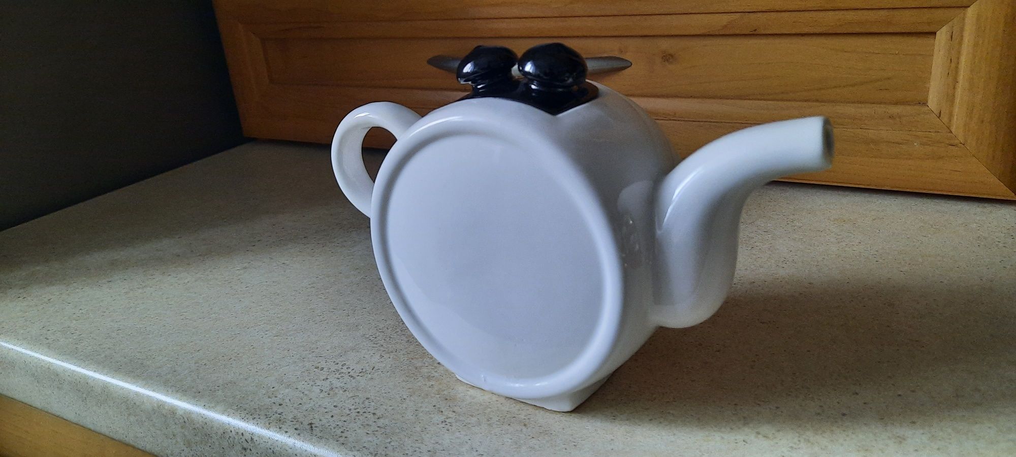 Ceramiczny czajnik zegar