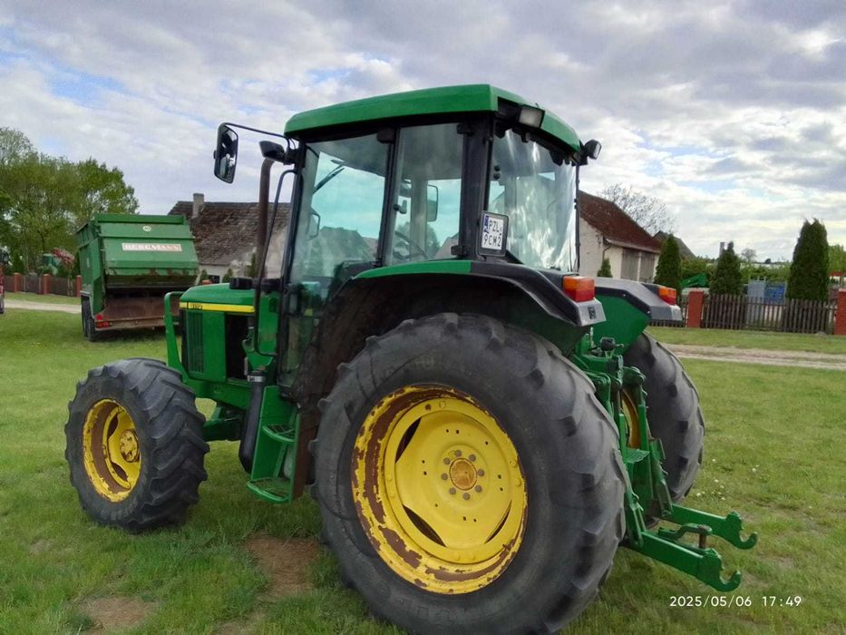 Ciągnik JOHN DEERE 6110SE 85KM z ładowaczem czołowym turem mechaniczny