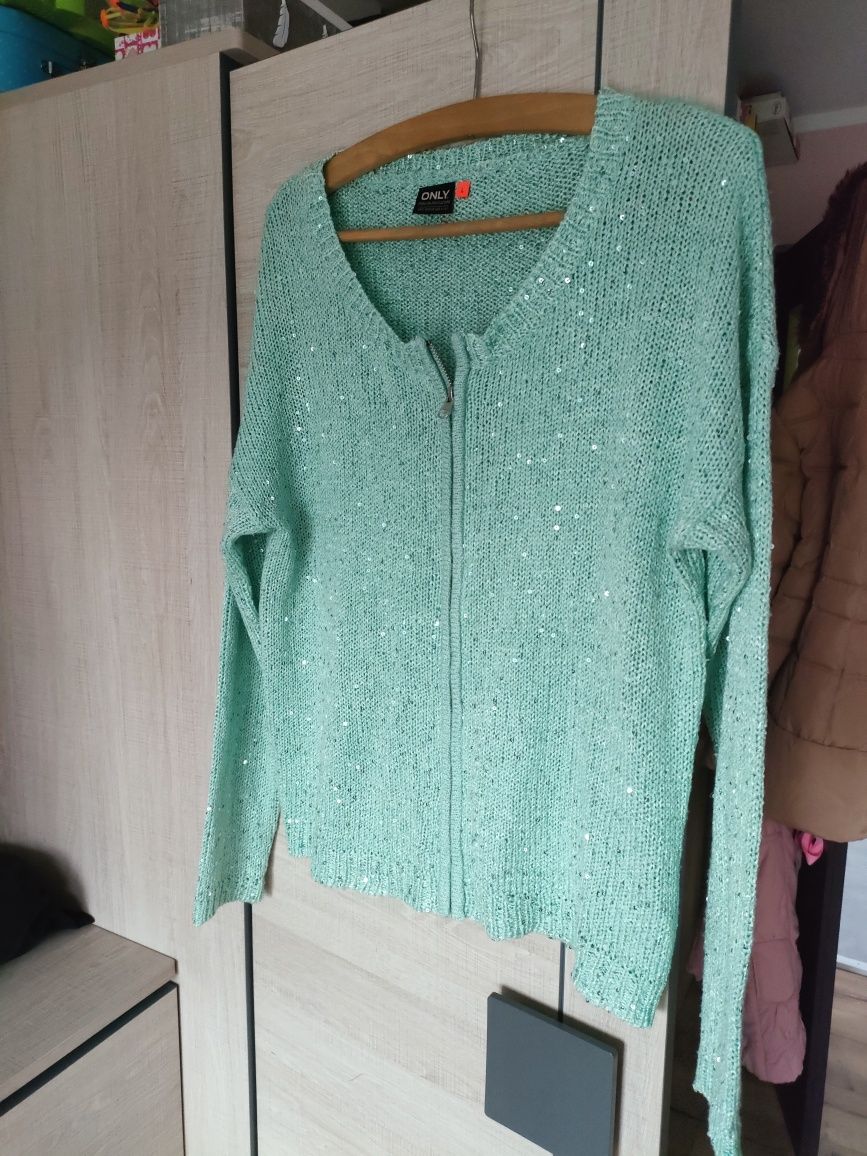 Śliczny elegancki damski sweterek sweter z cekinami ONLY rozmiar L