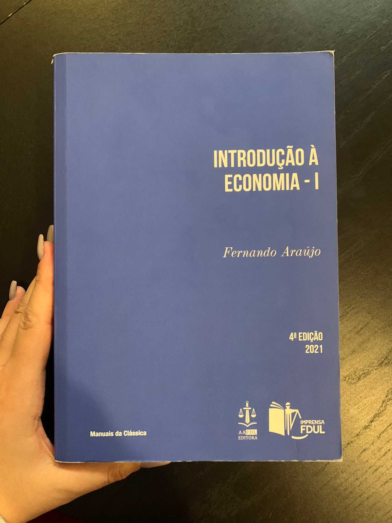 "Introdução À Economia" - Fernando Araújo - FDUL