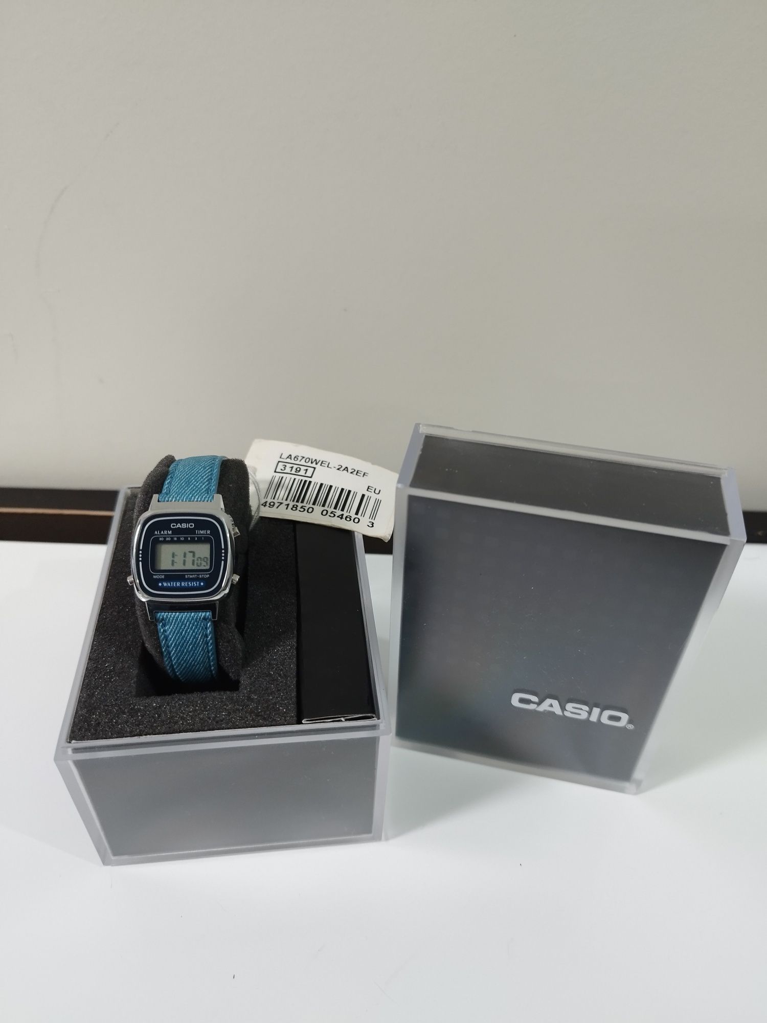 Relógio Casio LA-670WEL-2A2EF