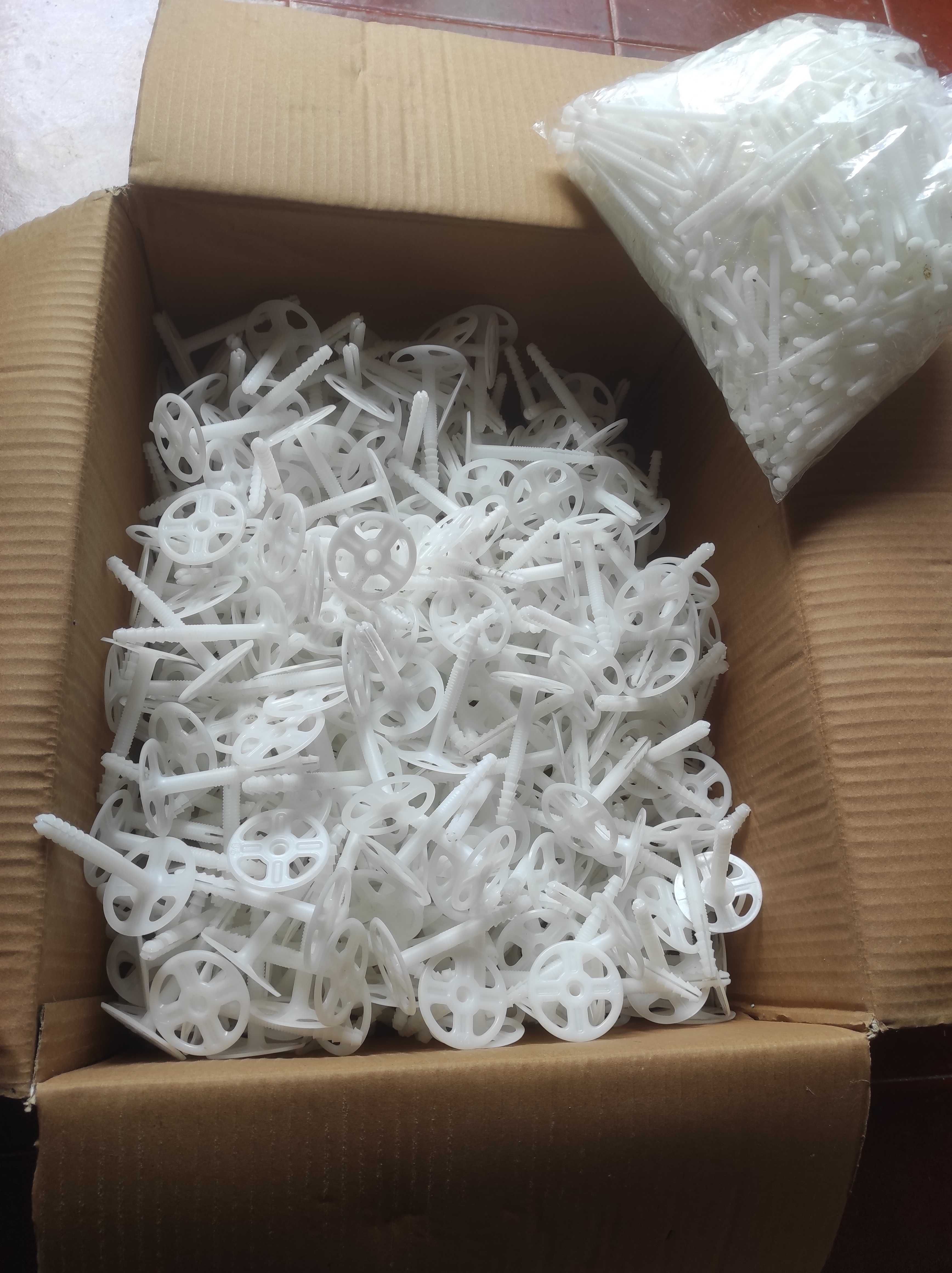 Buchas de fixação expansão