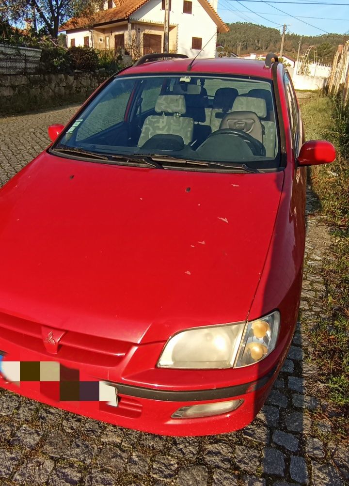Mitsubishi space star