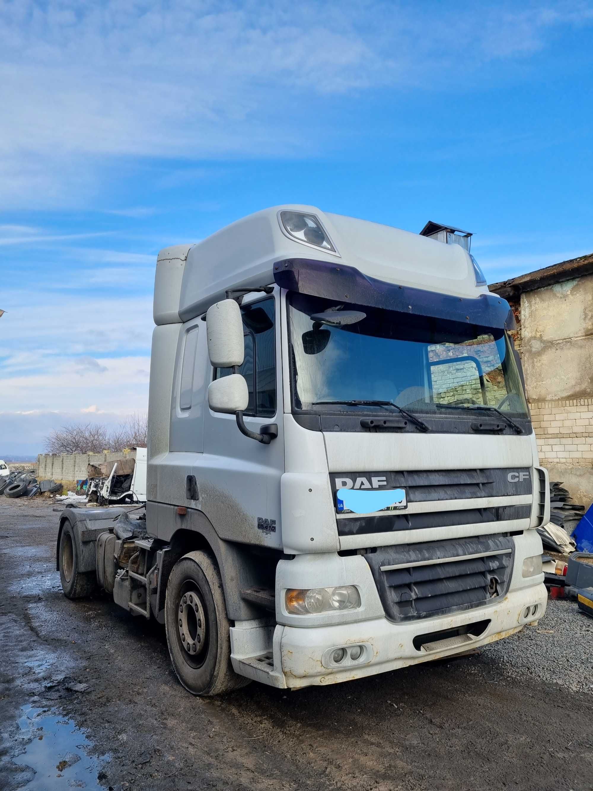 DAF FT CF85 2010 білий на розбірку