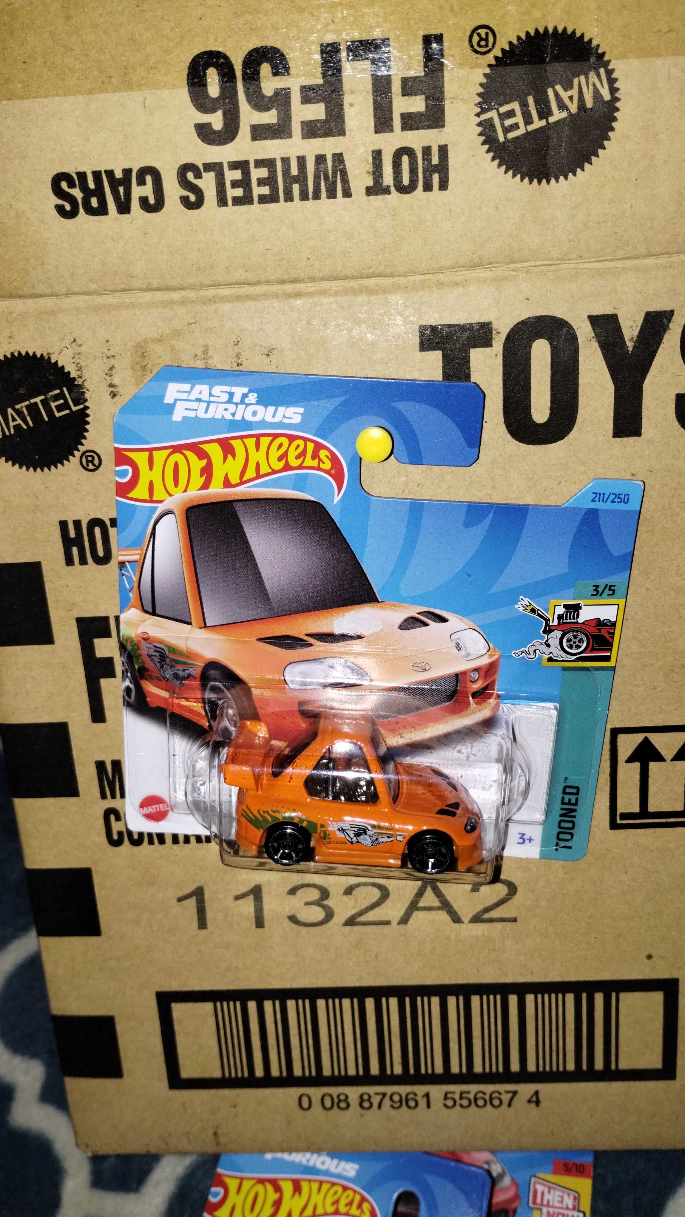 Hot Wheels 94 Toyota Supra FF Tooned (1)