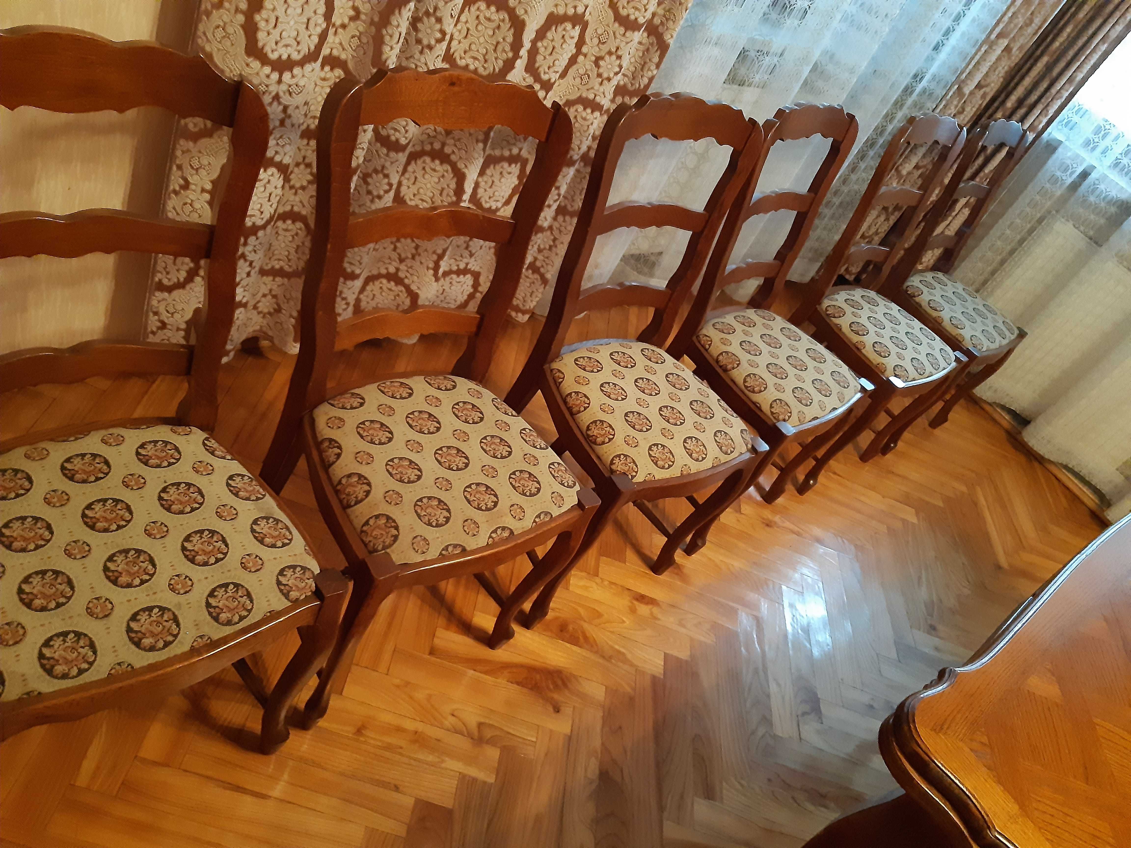 Jadalnia – stół + 6 krzeseł dębowych - klasyk.
