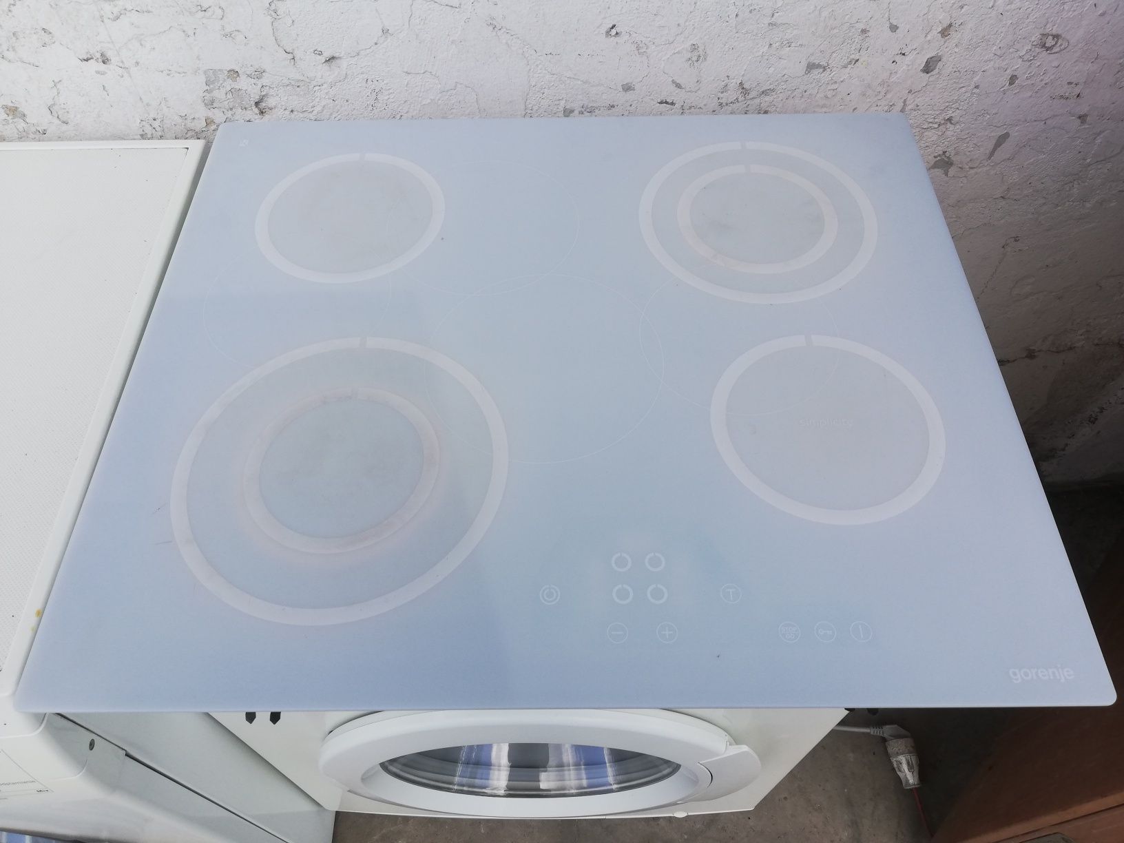 Płyta Gorenje ceramiczna biała |12msc |Dobry stan |Dowóz