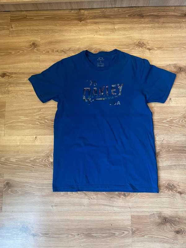 Vintage 90s koszulka swag tee Oakley Software center logo skate y2k