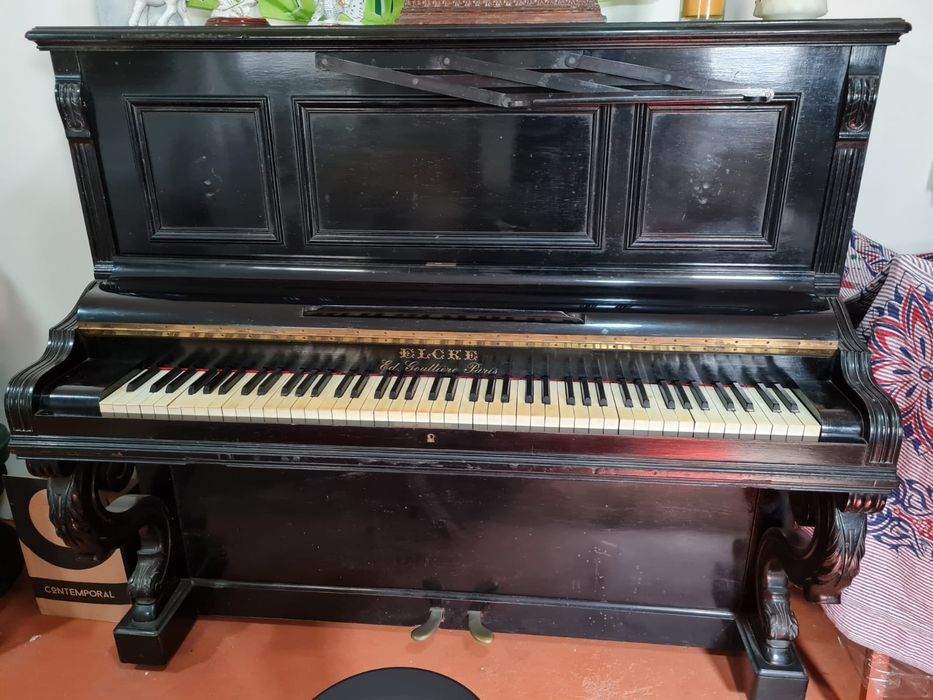 Piano Elcké Paris