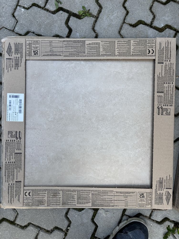 Gres Stamford 2,47m2  beż 7szt.60x60. 598x598 Gptu 605 Beige Mat