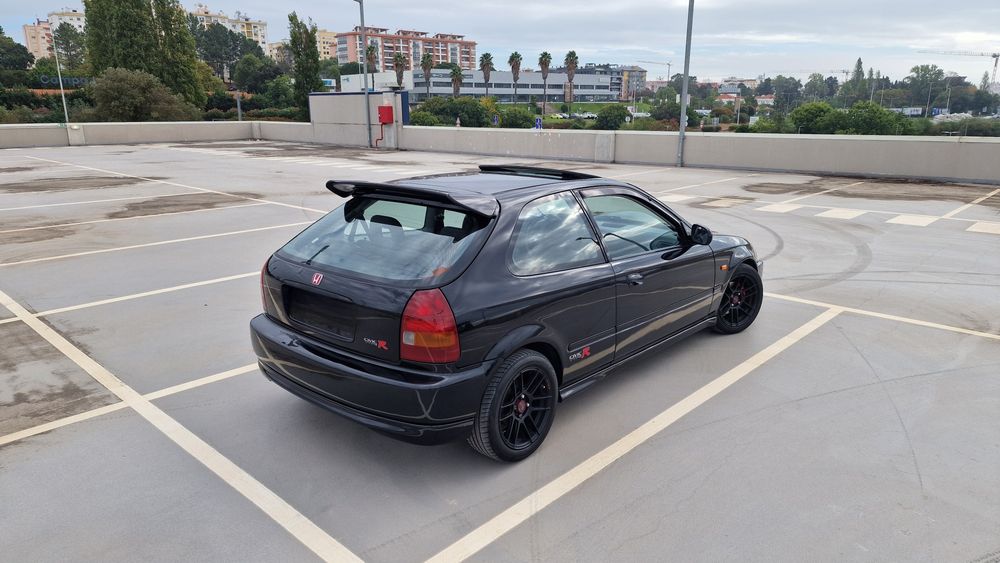 Honda Civic 1.5 iLS Vtec