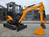 NOWA MINIKOPARKA XTM X22s 2025 ,2200kg, Gwarancja 12 mies.