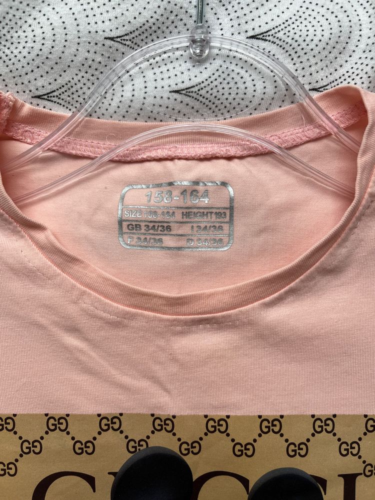 T-shirt z nadrukiem gucci różowy