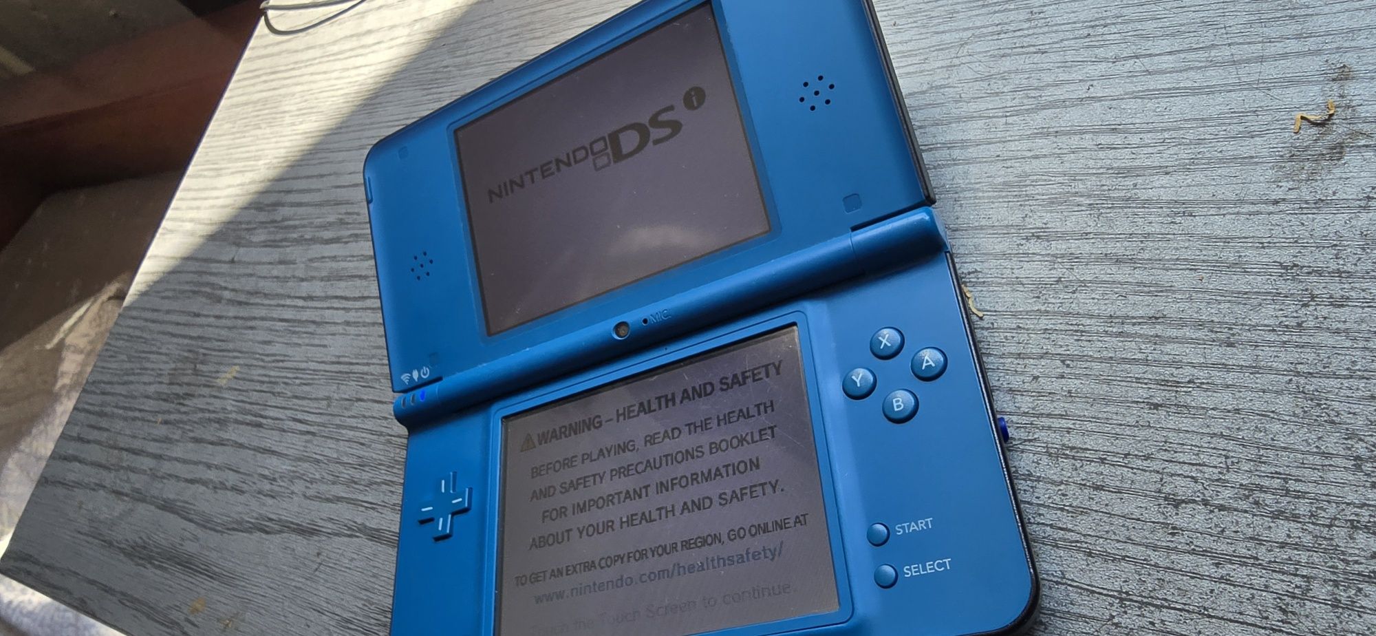 Nintendo  Dsi XL