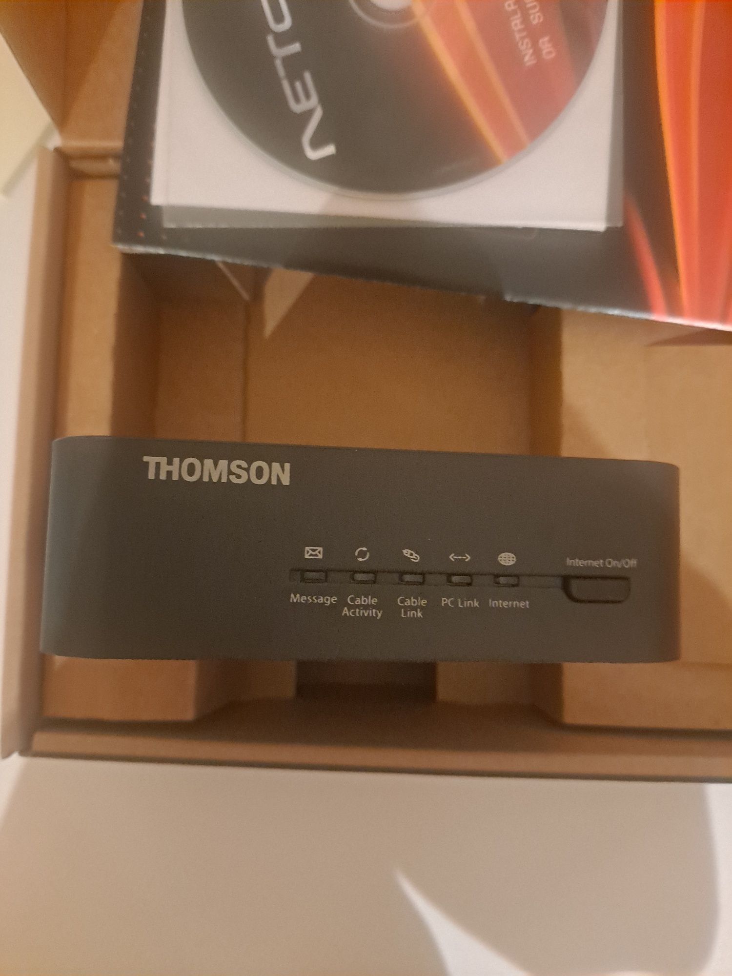 Modem Thomsom TCM425  completos.