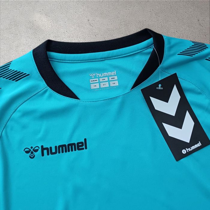 Zestaw piłkarski - koszulka i spodenki, Hummel 116 cm