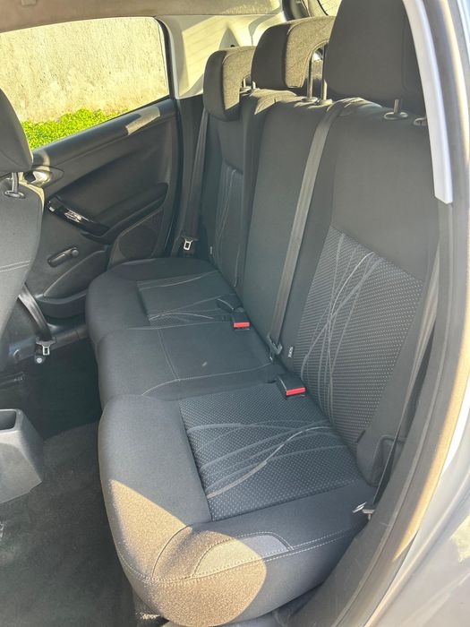 Peugeot  2013 1.4 HDI