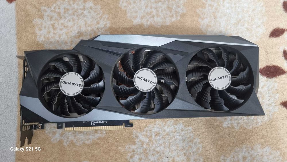 RTX 3080 GIGABYTE 10GB GDDR6X (320 біт)
