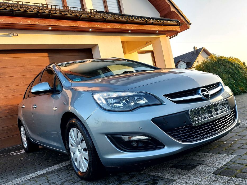 Opel Astra Opel Astra J 1.7 CDTI 110KM sprowadzony z Niemiec