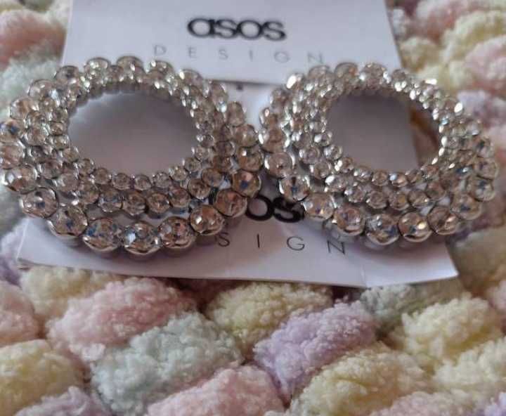 ASOS/ Bogato zdobione kolczyki ślubne z Londynu, koła, NOWE