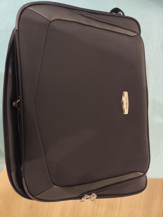 Porta fatos Samsonite preto