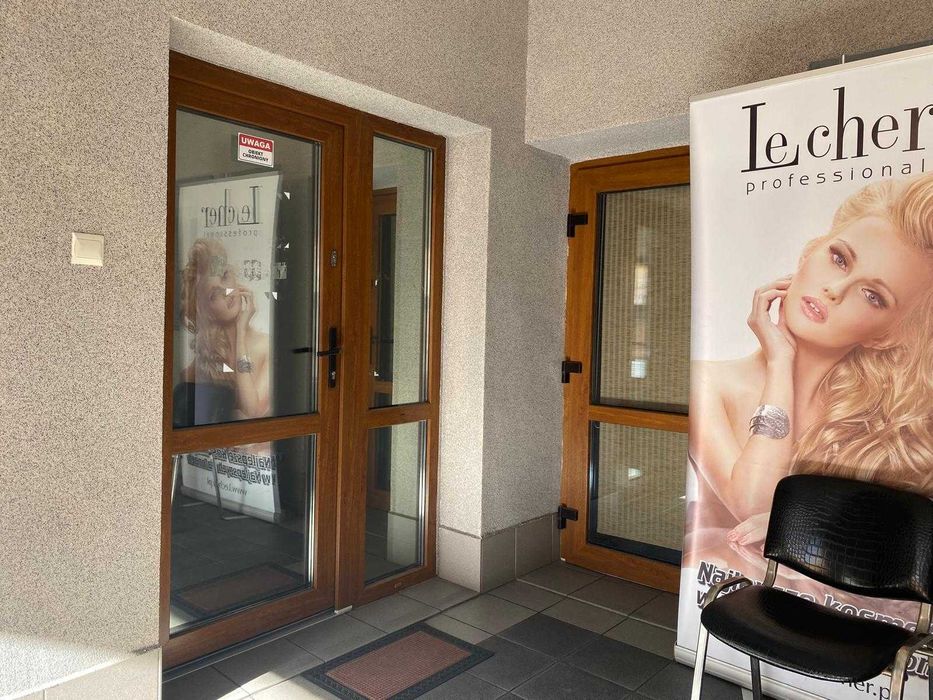 Lokal do wynajęcia — idealny pod usługi i działalność biurową.