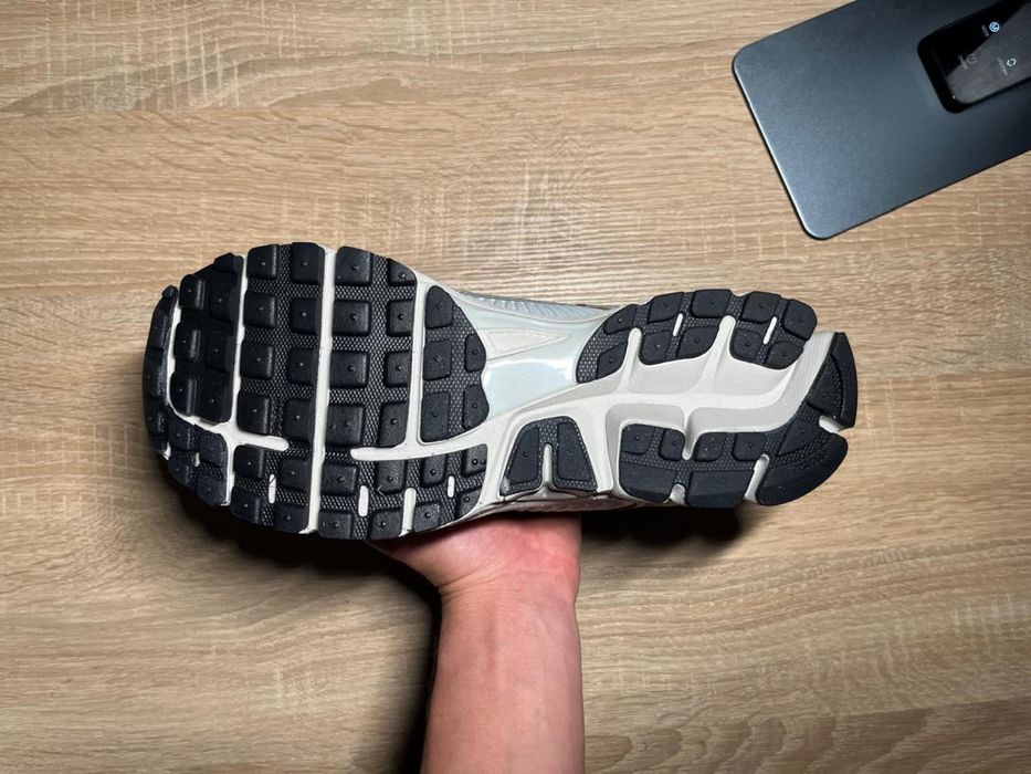 Nike air zoom vomero 5