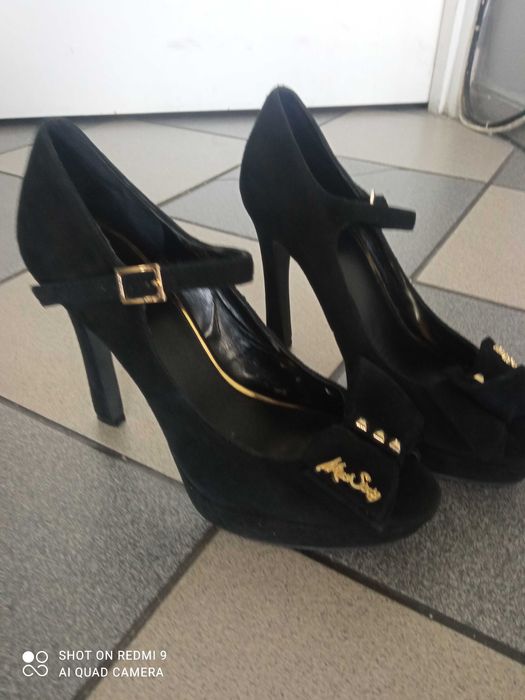 Buty na obcasie rozmiar 39