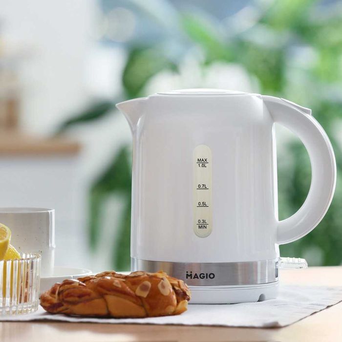 Електрочайник MG–110