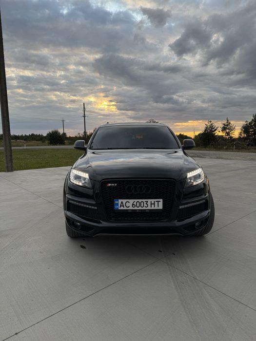 Продам Audi Q7 S-Line