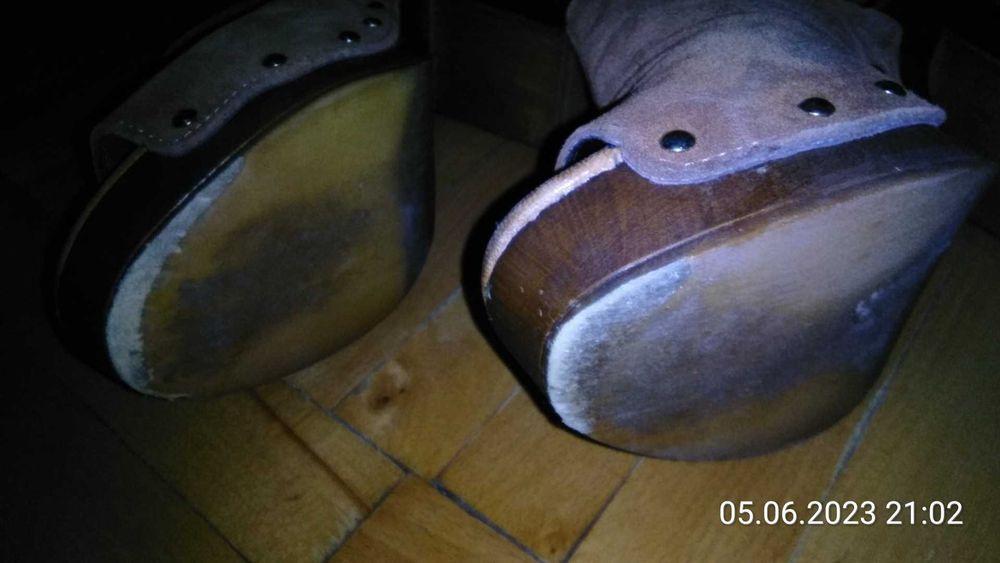 VENEZIA rude sandały na koturnie platformie 37