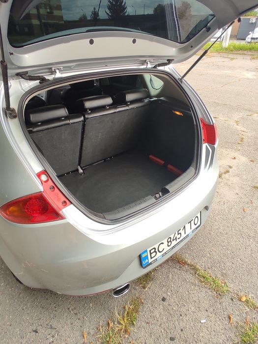 Продам seat Leon