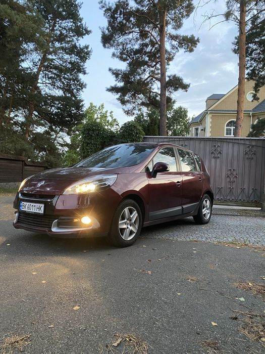 Продаю Рено Сценік2012р 6200$ БЕЗ ТОРГУ