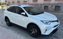 Toyota RAV4 4WD  2017  85000 przebieg