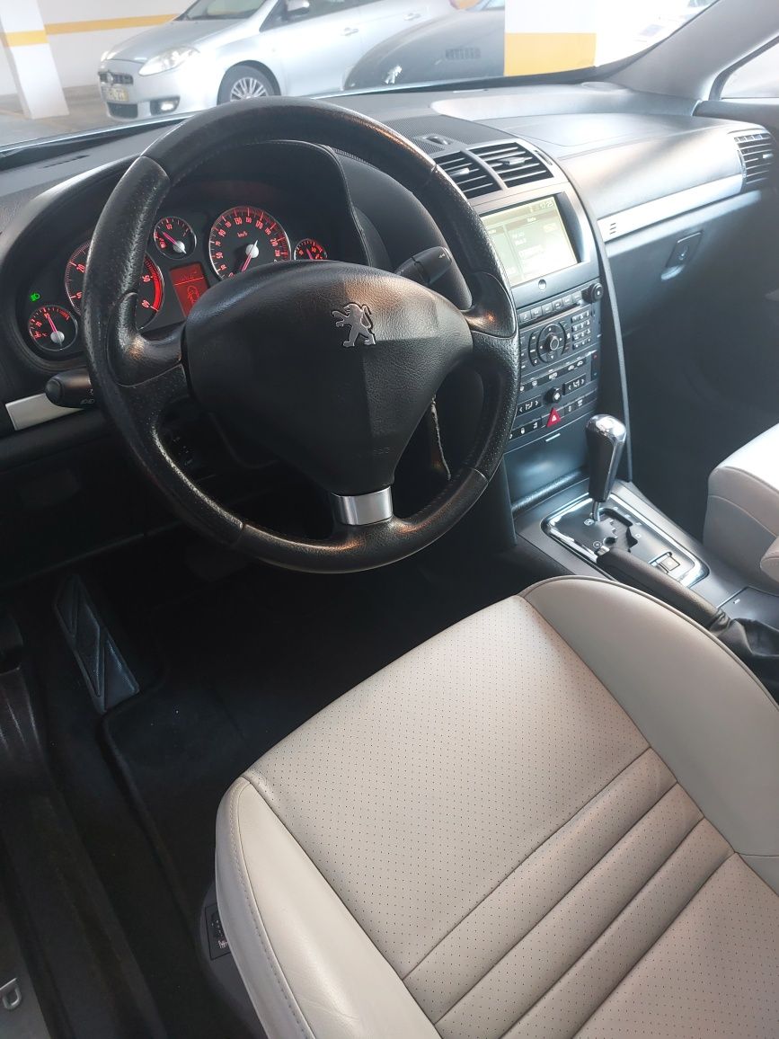 Peugeot 407 coupe