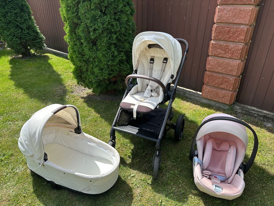 Cybex Balios S Lux Seashell Beige, автокрісло Cybex Cloud T pink peach