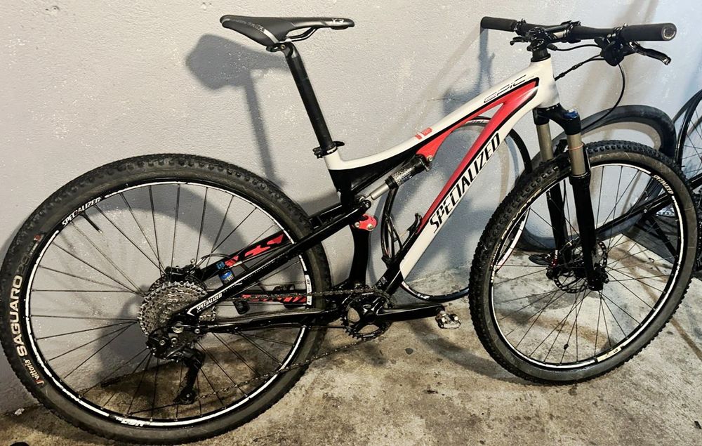 JF-Bikes Bicicletas Specialized Epic M Alumínio 12,5kg suspensão total