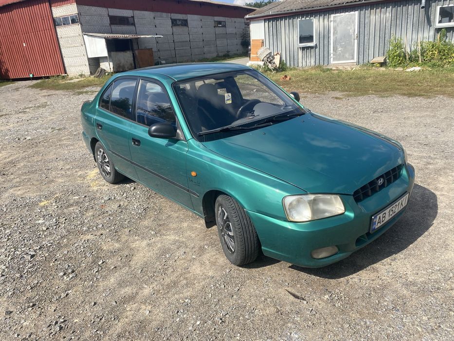 Продам дуже хороший Хюндай акцент , з кондиціонером на своі 2000 рік