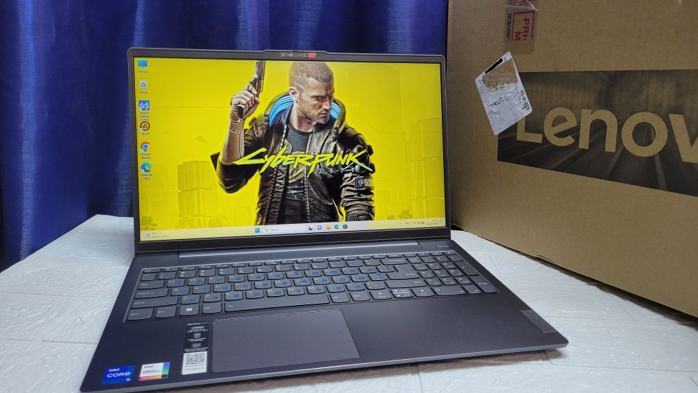 Новий Lenovo i5 1235/8GB/512Ssd/Iris Xe як gtx1050