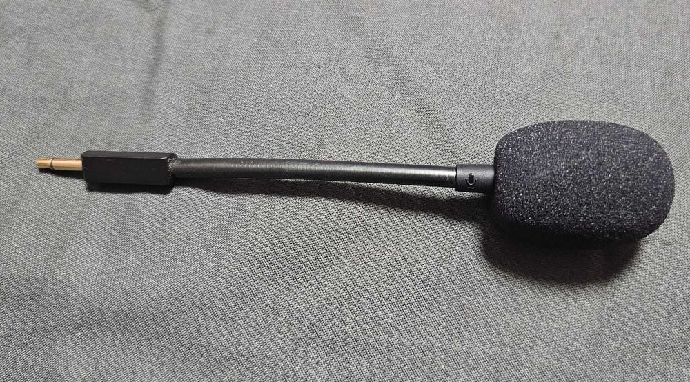 Оригінальний мікрофон від навушників Razer