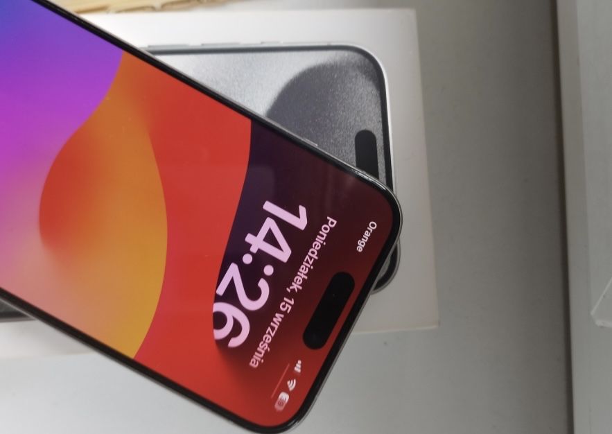 Iphone 15 pro   Titanium white stan bdb