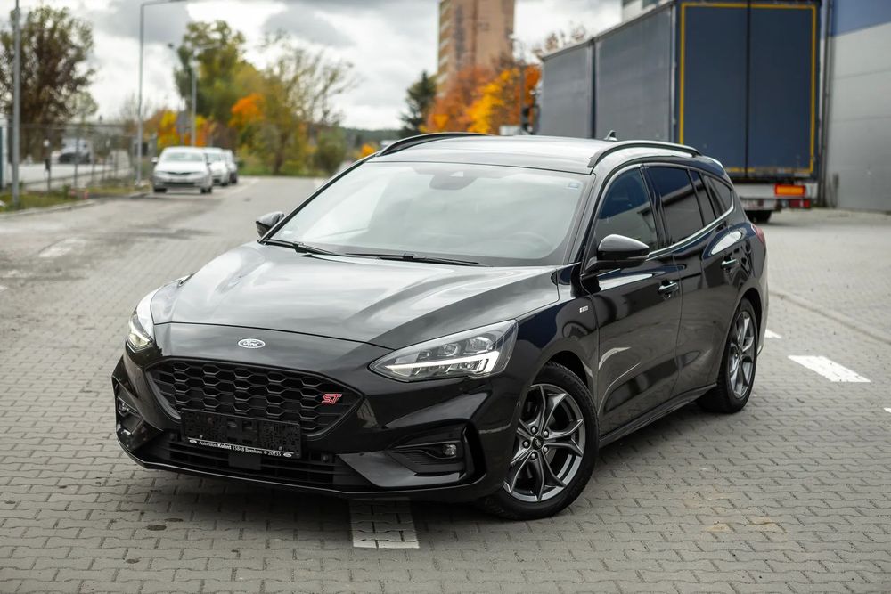 Ford Focus 2.0 150Ps ST-Line PanoramaDach FullLed Navigacja KameraCofania Virtual