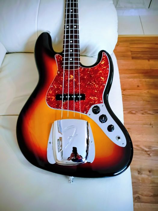 Fender jazz bass
